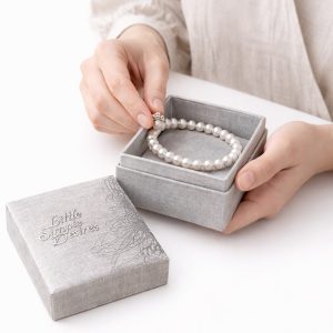 Custom Silk Jewelry Box with Embroidery