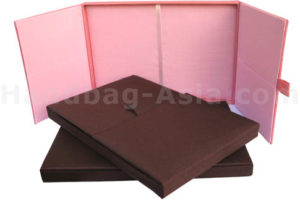 gatefold wedding box in pink and brown