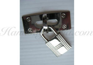 High Gloss Polished Lock Brooch For Embellishment Of Bags & Boxes