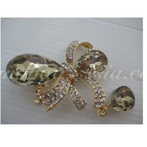gold plated crystal bow brooch