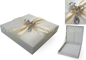 Ivory Boxed Couture Invitation