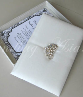 luxury embellished wedding box