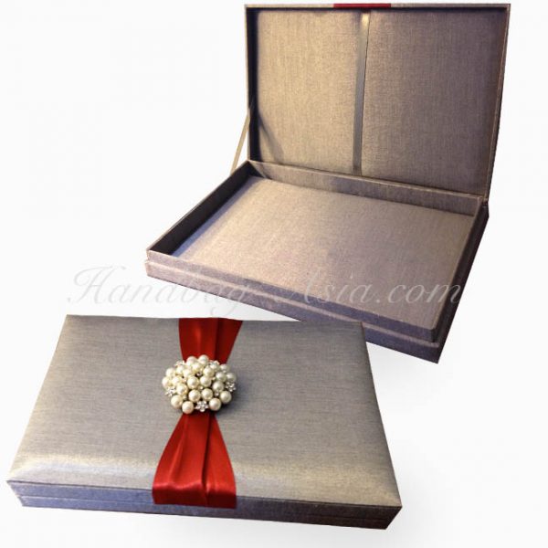 pearl wedding invitation box