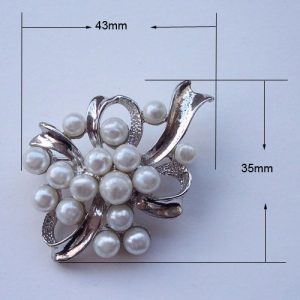 bridesmaid pearl brooch