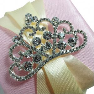 luxury crystal crown brooch