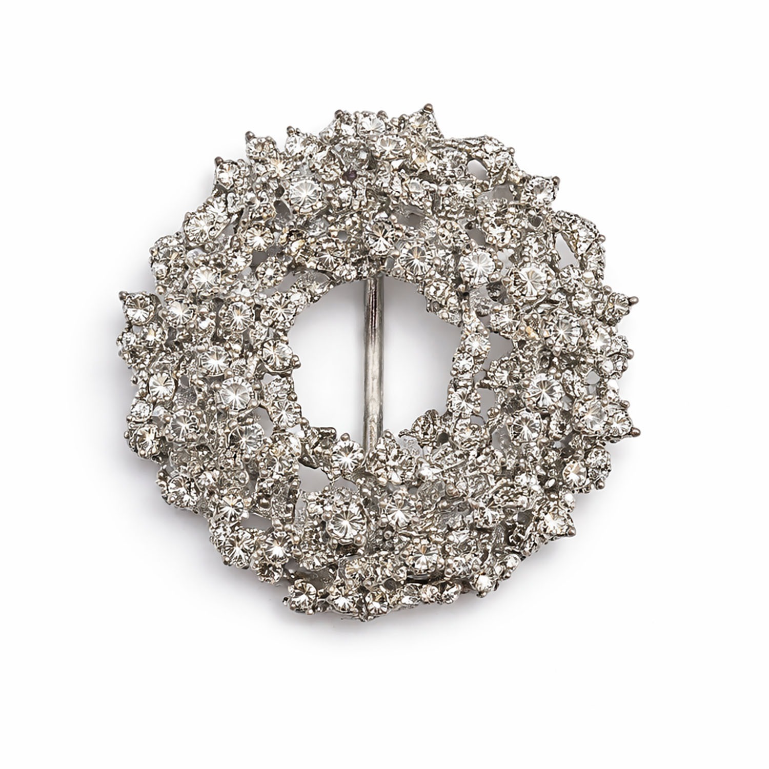 Donut shaped rhinestone buckle