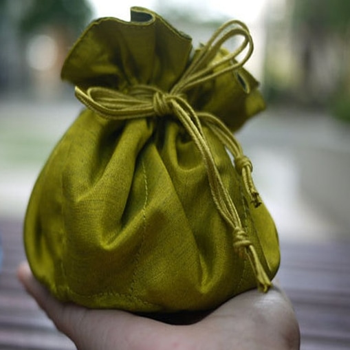 Beautiful silk bag for wholesale