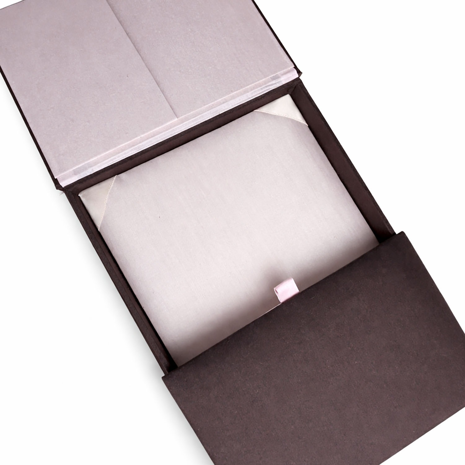 Gatefold silk inviattion box opened view