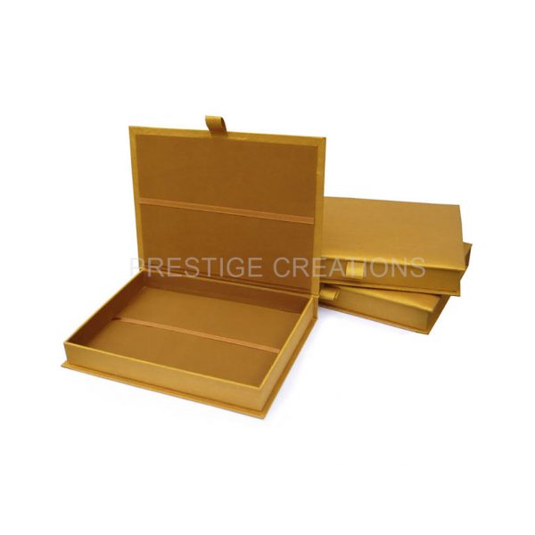 Gold silk wedding box for wholesale