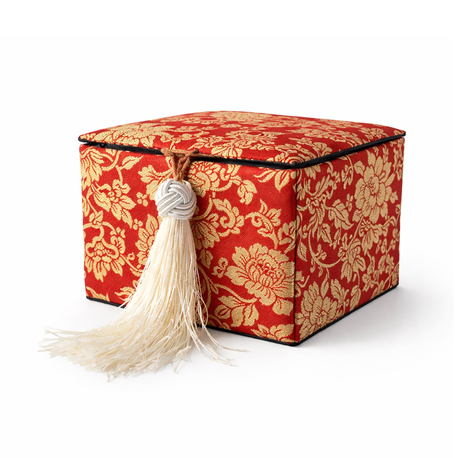 Luxury Chinese silk gift box with tassel