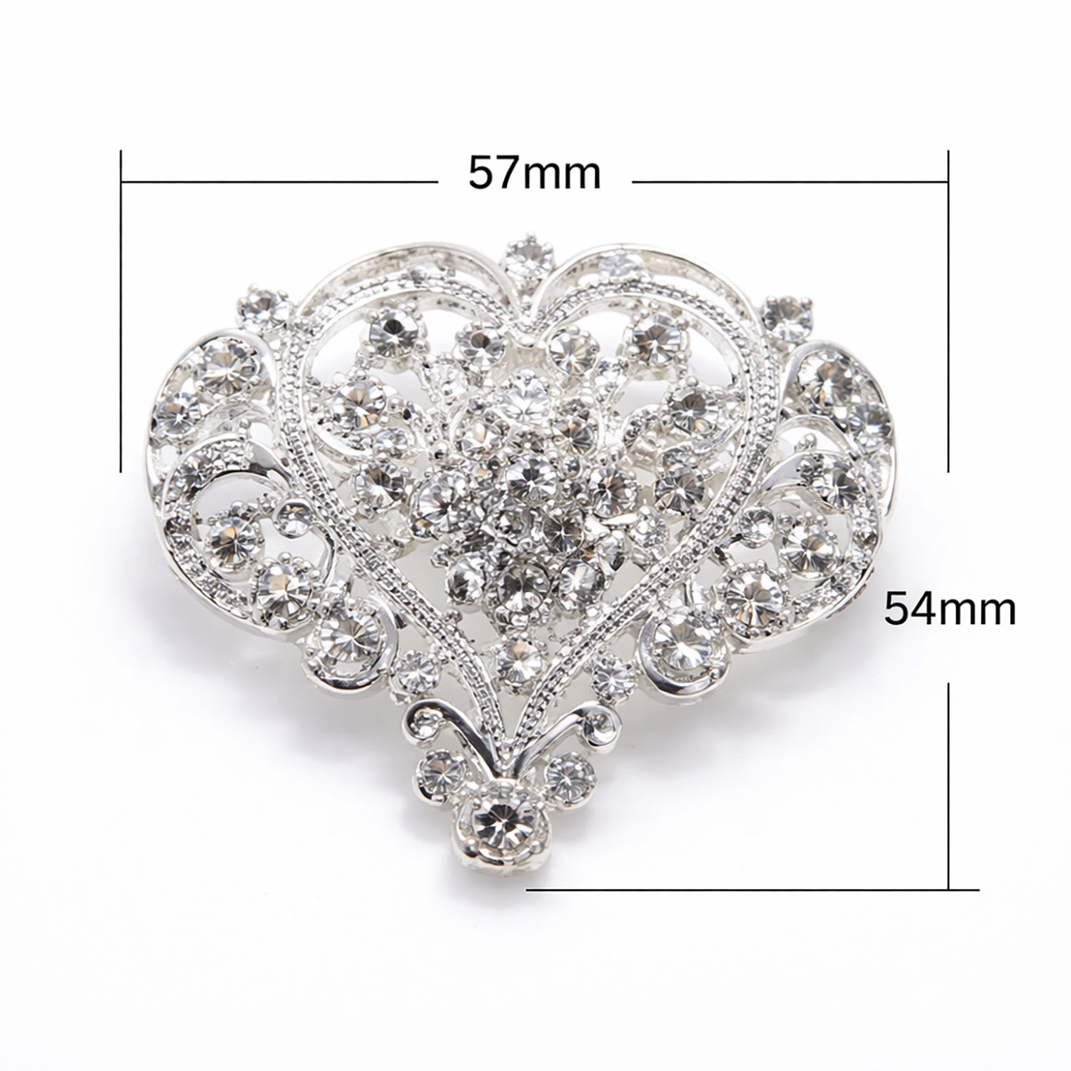Measurements of silver heart shape wedding brooch