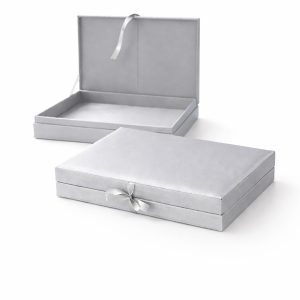 Silver hinged lid silk box for invitation cards, handcrafted in Chiang Mai, Thailand