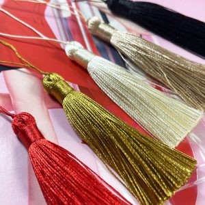 Chinese tassel in mixed colors
