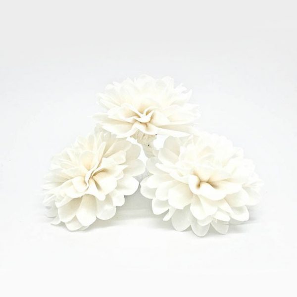 ivory wedding flowers