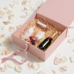 Example picture of one of our bridesmaid wedding gift boxes
