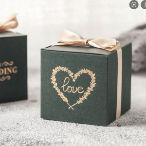 Custom wedding favour box wit gold foil