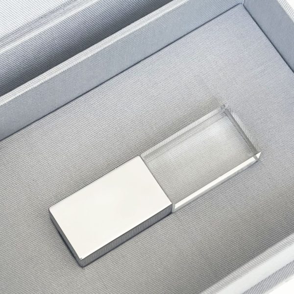 Custom linen USB box