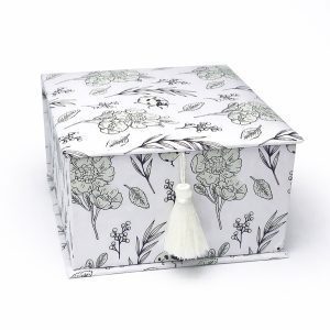 White flower printed tea box for gift packaging, crafted in Thailand