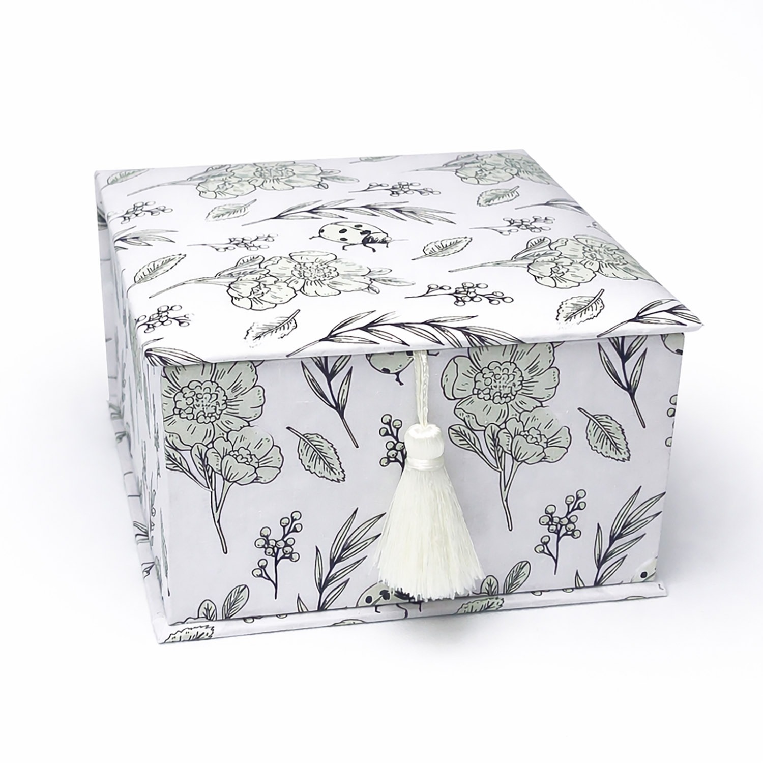 White flower printed tea box for gift packaging, crafted in Thailand