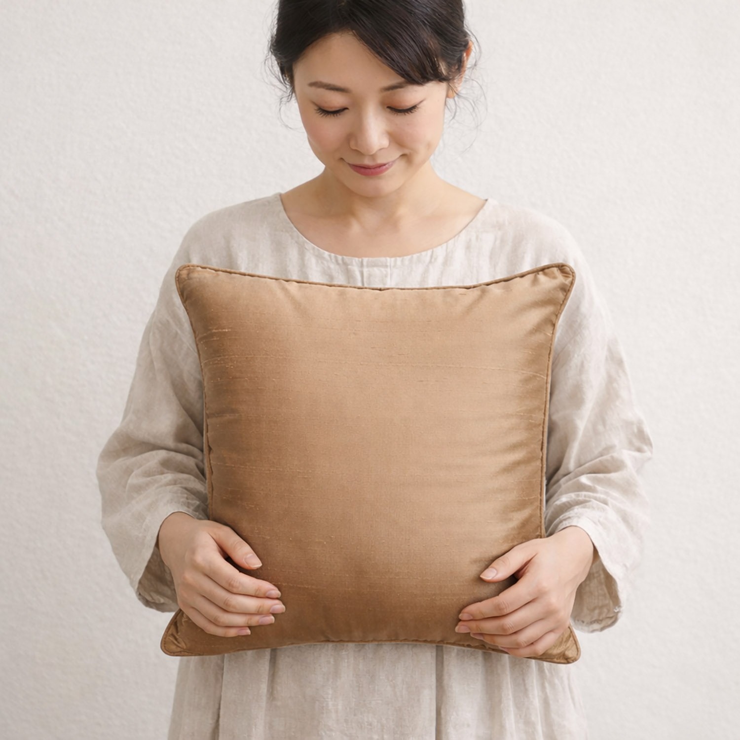 Thai silk cushion cover, made in Chiang Mai, Thailand