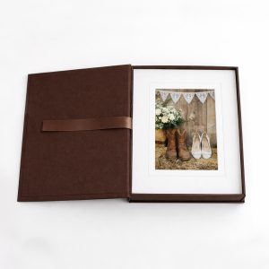 Linen presentation box from Thailand in chocolate brown