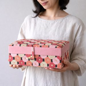 Art Graphic Printed Cotton Watch Box